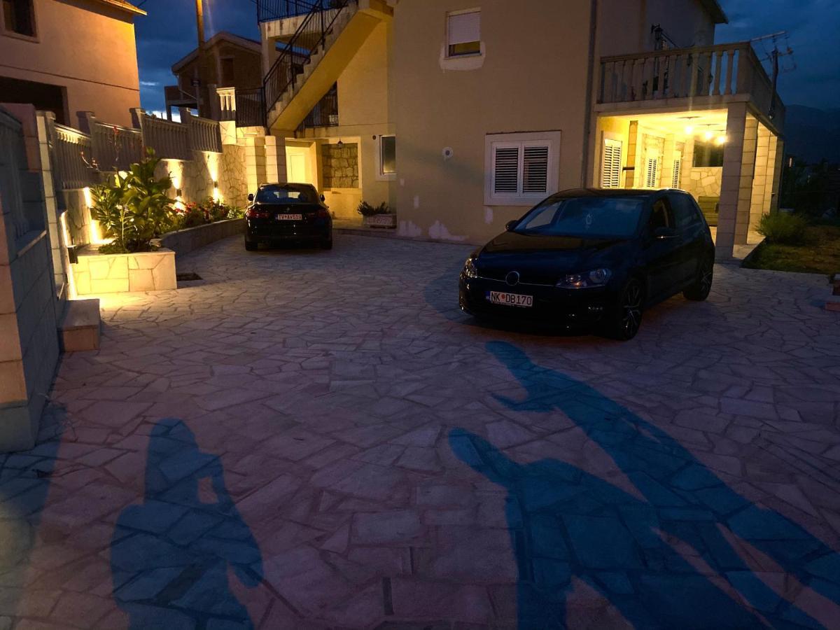 Vila Jovanka Tivat Exteriör bild